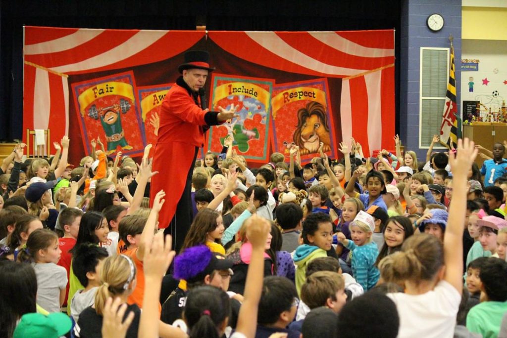 Book your back-to-school assembly shows now.