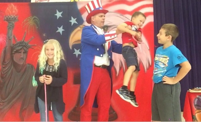 Uncle Sam's Comedy Jam Assembly show offers a highly interactive magic and comedy show designed specifically for elementary school audiences.